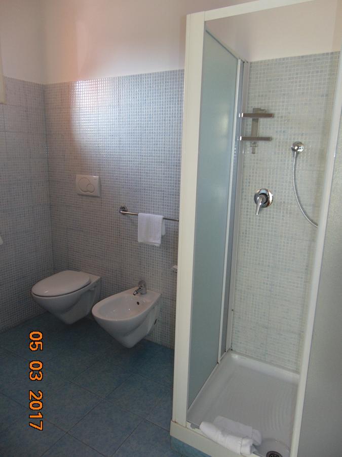 Hotel Mazzocchetti Citta Sant'Angelo Bagian luar foto